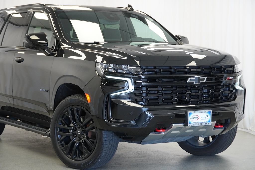 Certified 2023 Chevrolet Tahoe Z71 w/ Luxury Package AWD/4WD image 10