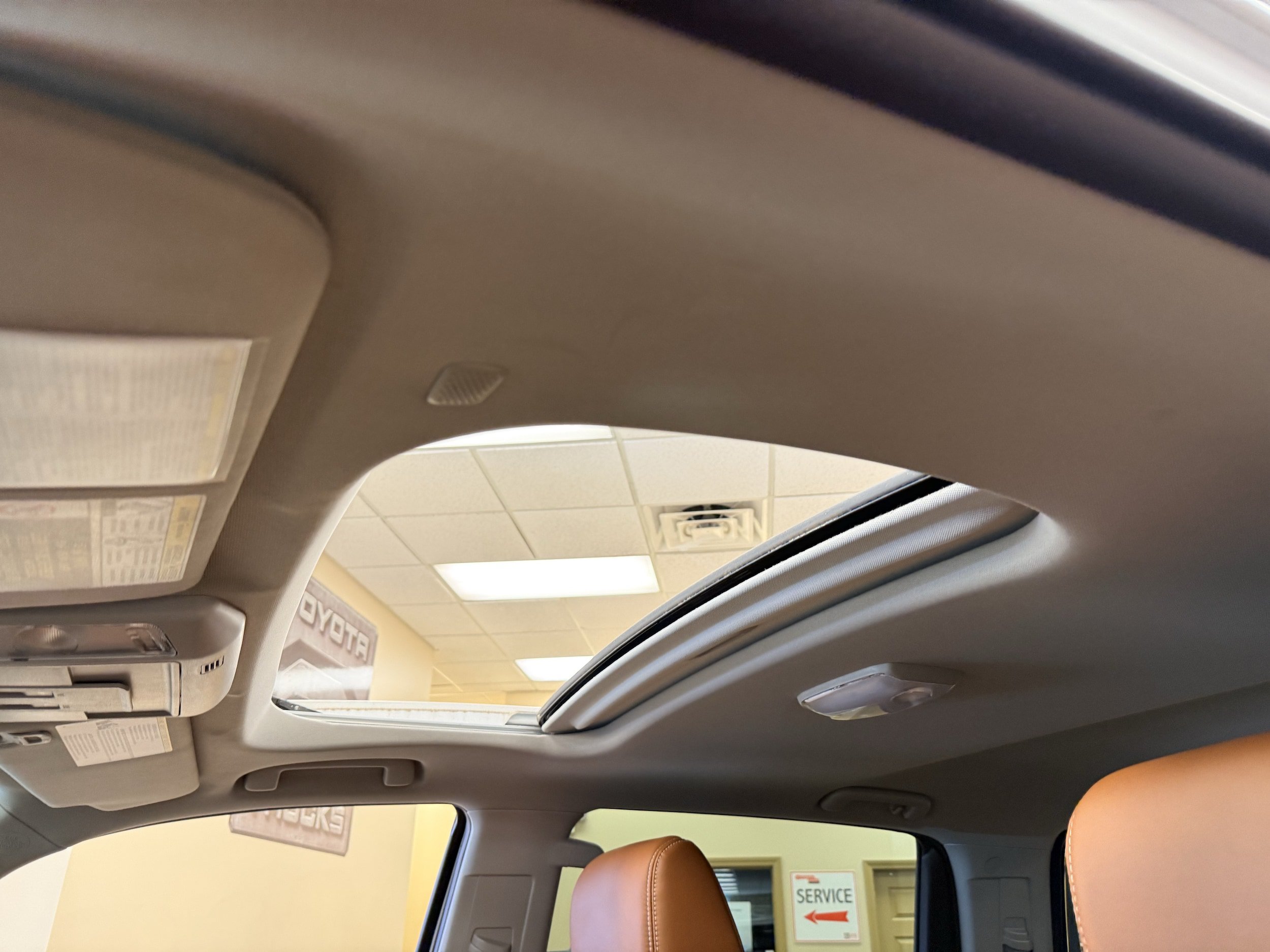 Used 2019 Toyota Tundra 1794 Edition AWD/4WD image 10