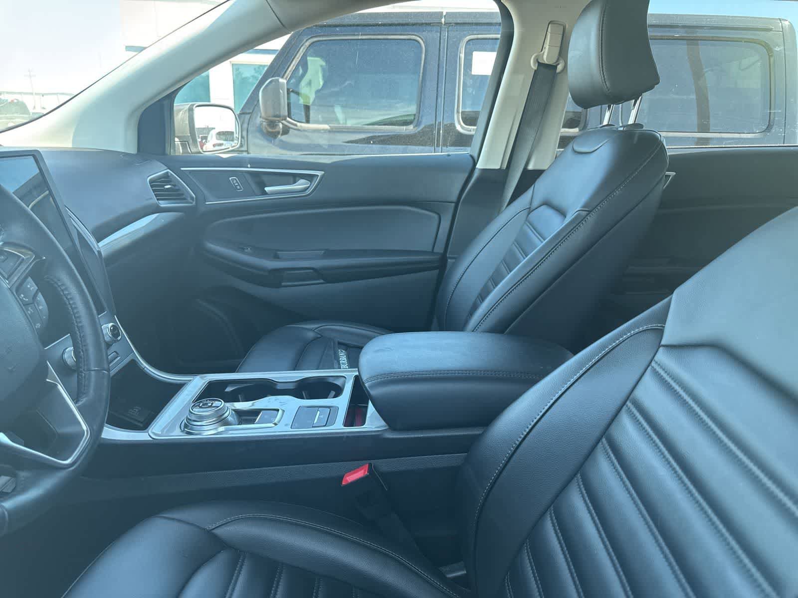 Used 2024 Ford Edge SEL w/ Convenience Package AWD/4WD image 28