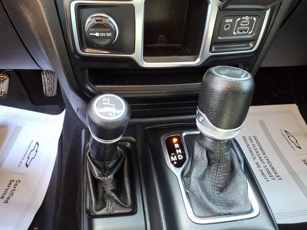Used 2021 Jeep Wrangler Unlimited Sport AWD/4WD image 21