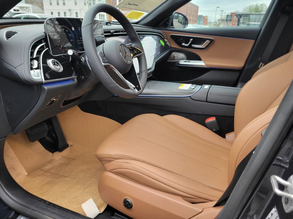 New 2026 Mercedes-Benz E 350 4MATIC Sedan image 18