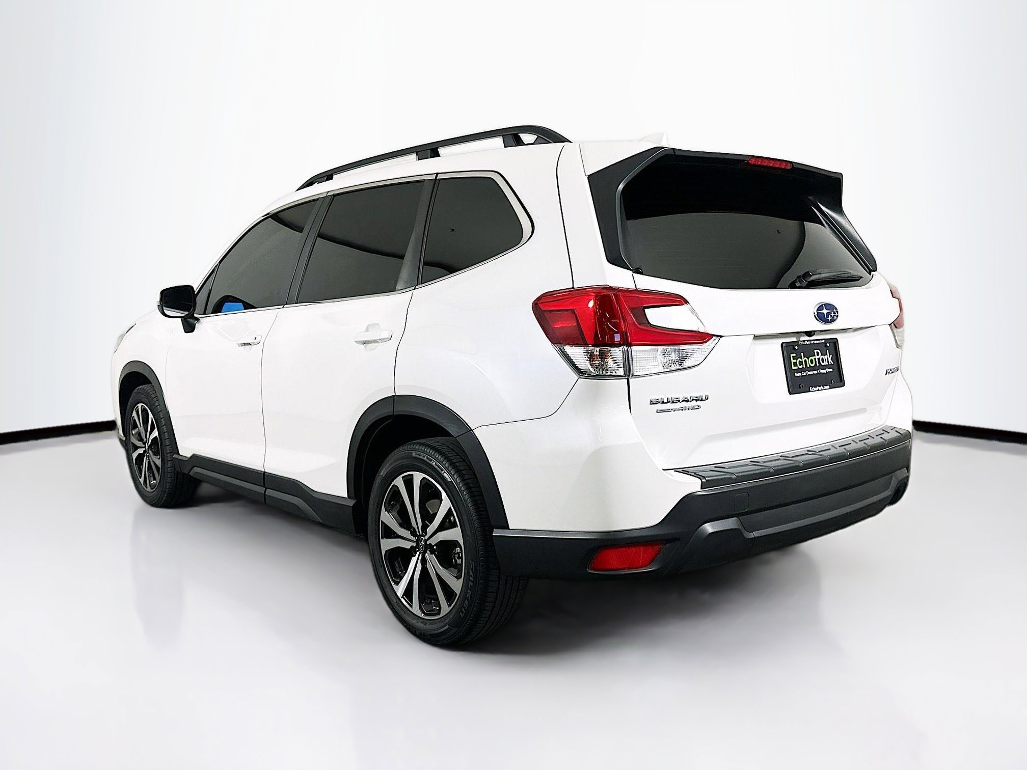 Used 2023 Subaru Forester Limited AWD/4WD image 5