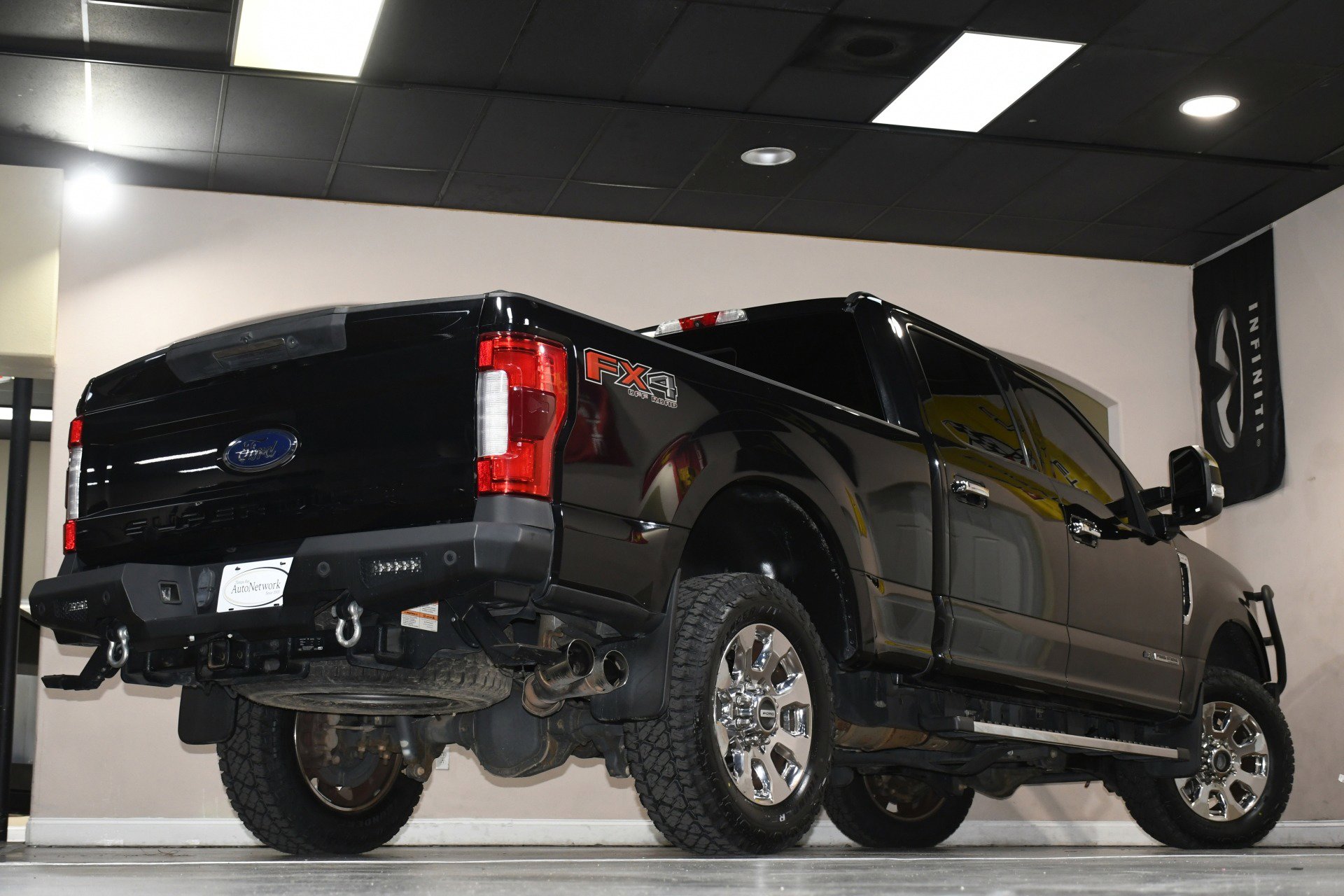 Used 2019 Ford F250 Lariat w/ Lariat Ultimate Package image 85