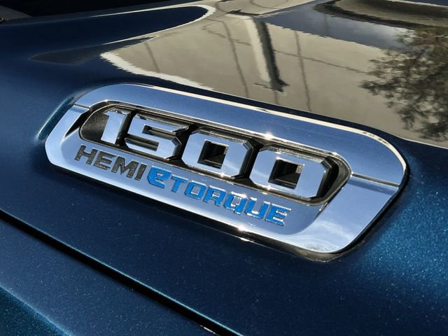 Used 2023 RAM 1500 Limited w/ Body Color Bumper Group image 11