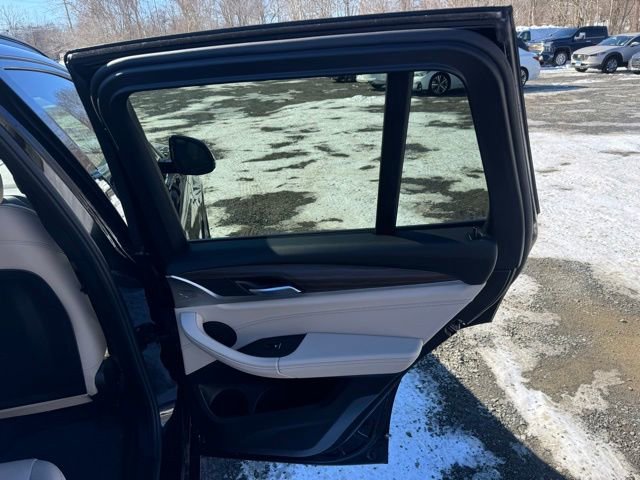 Used 2021 BMW X3 xDrive30i w/ Premium Package Essential image 15