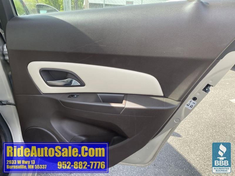 Used 2014 Chevrolet Cruze LTZ w/ Enhanced Safety Package FWD image 15