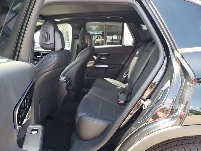 New 2025 Mercedes-Benz GLC 300 4MATIC image 12