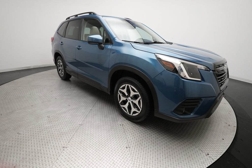 Certified 2023 Subaru Forester Premium image 39
