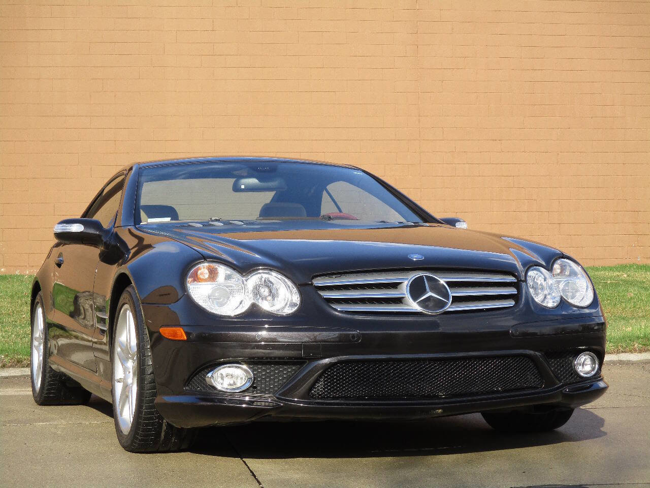 Used 2007 Mercedes-Benz SL 550 image 12