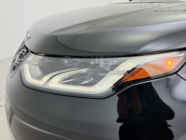 Used 2025 Land Rover Discovery Sport S image 29