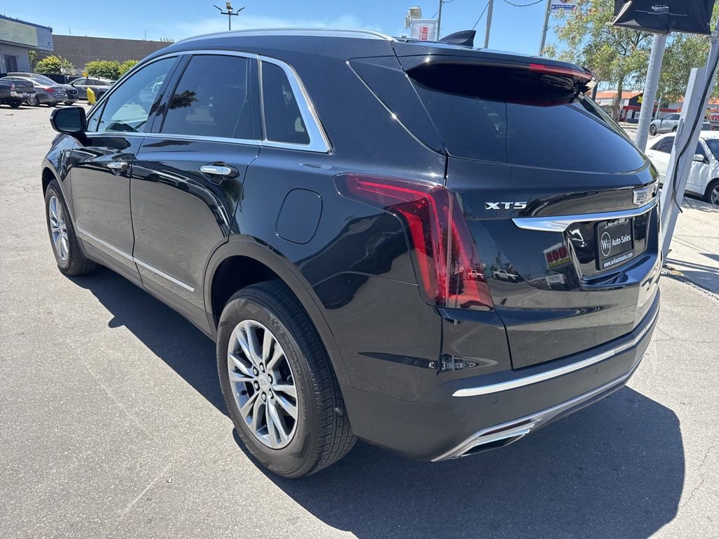 Used 2022 Cadillac XT5 Premium Luxury w/ LPO, Floor Liner Package FWD image 4