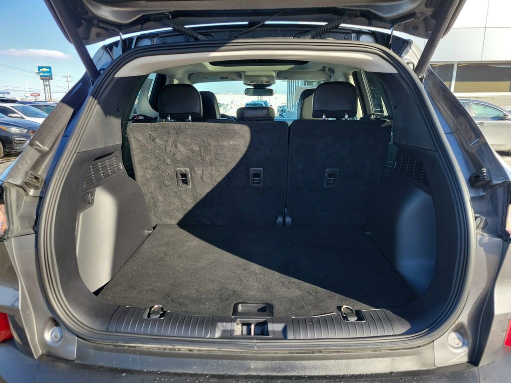 Certified 2022 Ford Escape Titanium w/ Class II Trailer Tow Package image 10