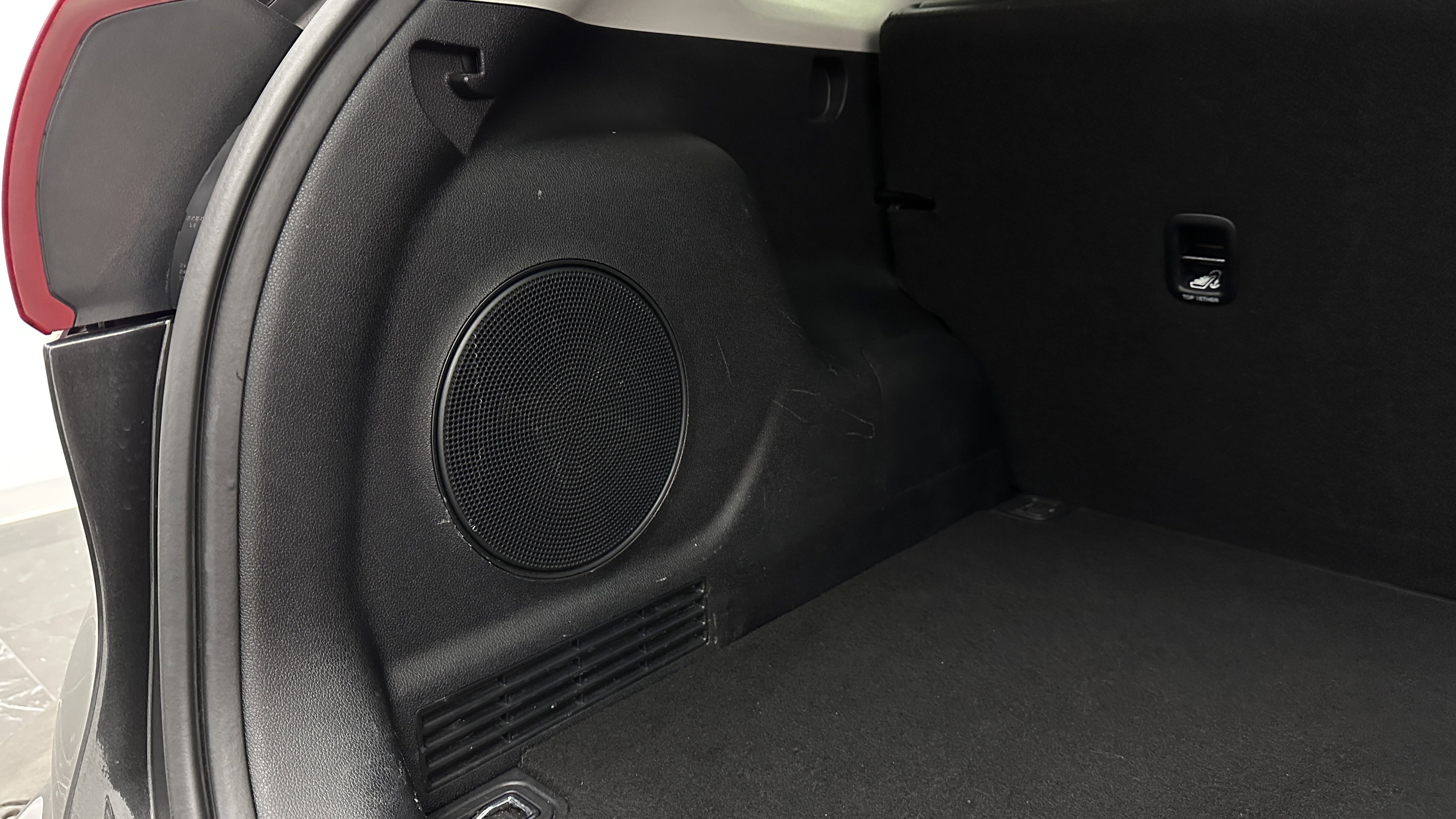 Used 2022 Kia Niro EX FWD image 31