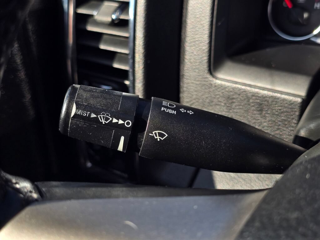 Used 2017 RAM 1500 Laramie AWD/4WD image 23