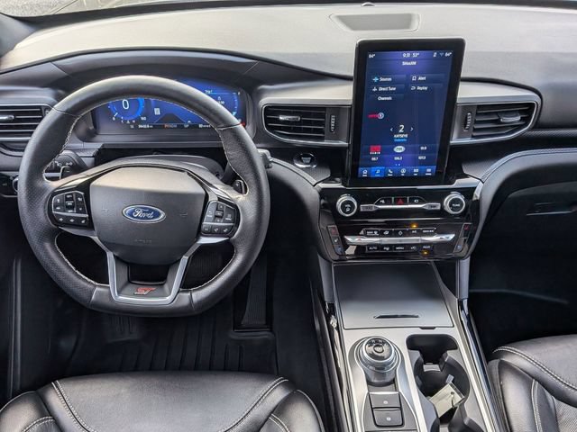 Used 2023 Ford Explorer ST w/ Equipment Group 401A AWD/4WD image 16