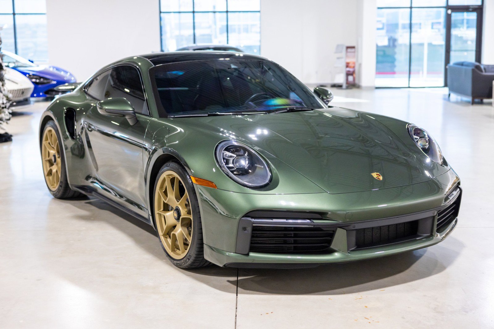 Used 2021 Porsche 911 Turbo S image 10