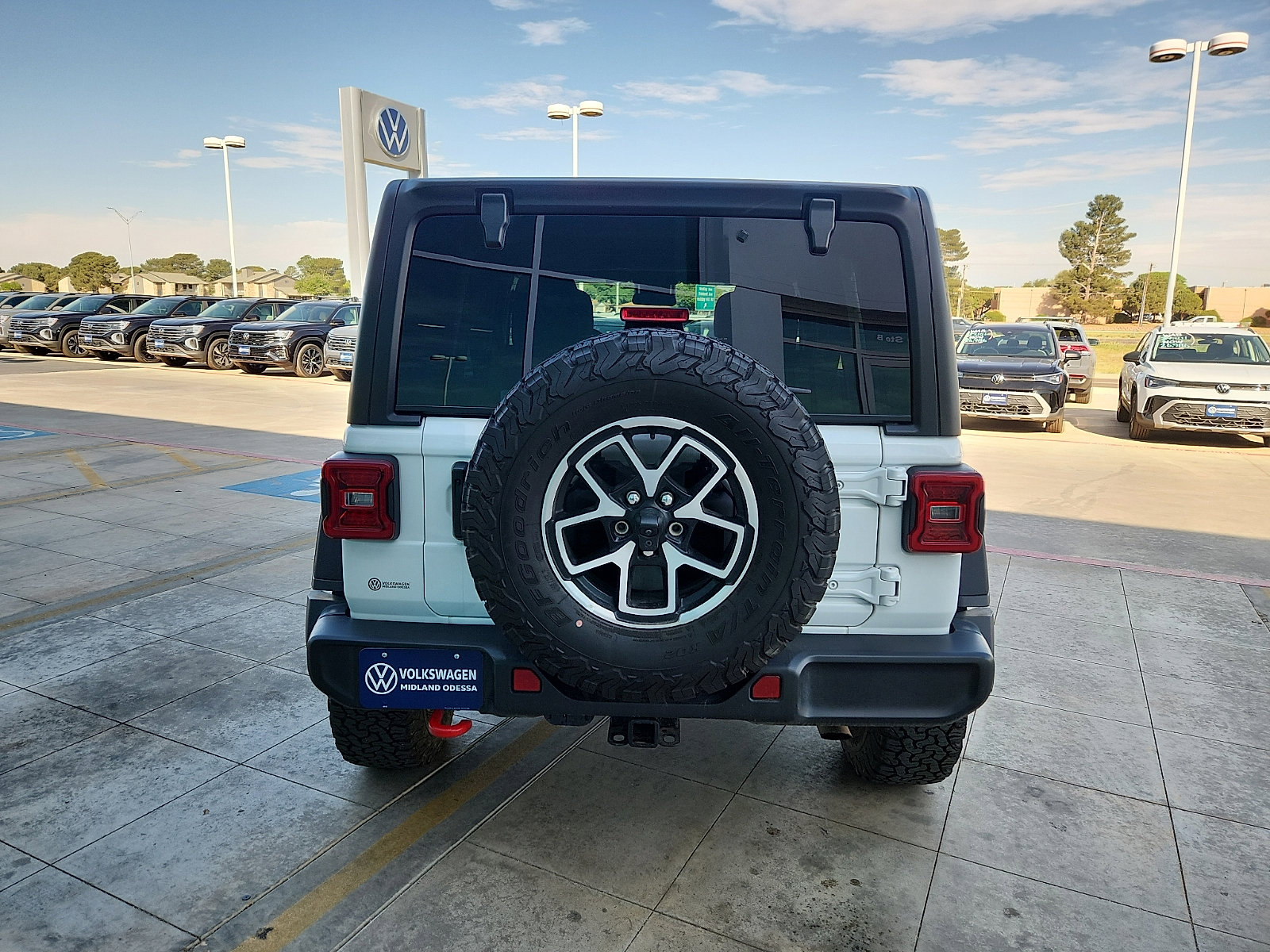 Used 2025 Jeep Wrangler Unlimited Rubicon image 6