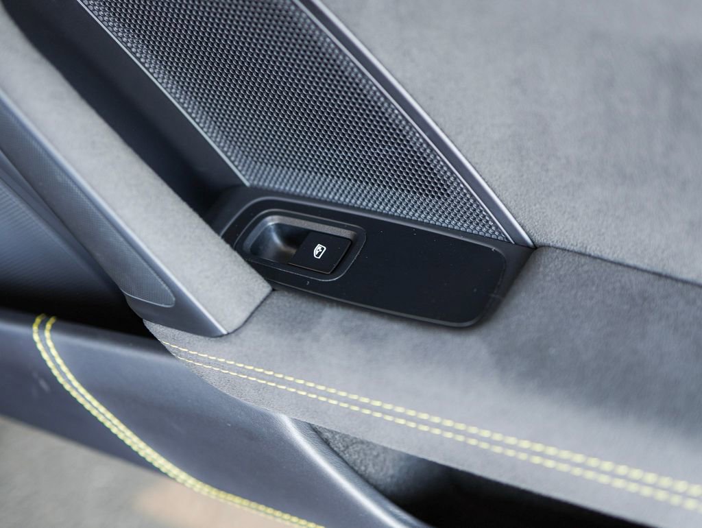 Used 2022 Porsche 911 GT3 image 34