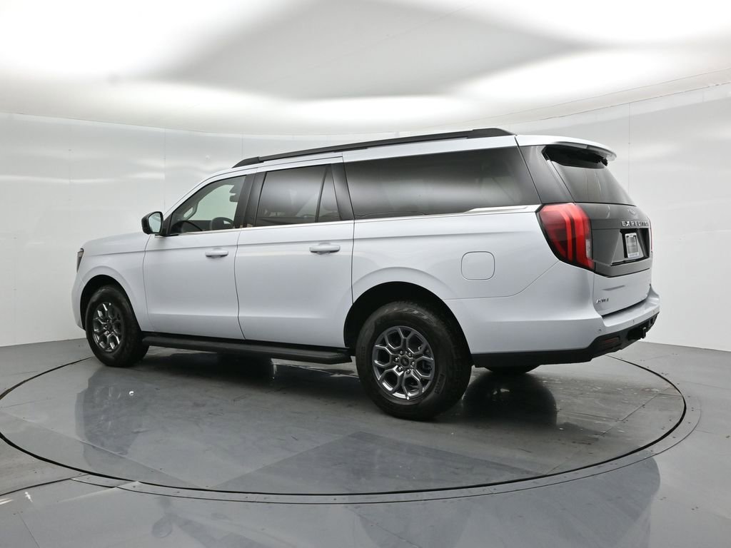 Used 2025 Ford Expedition Max Active RWD image 7