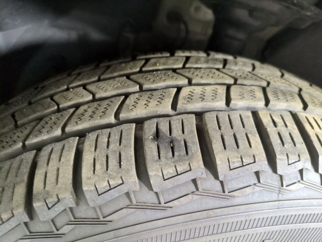 Used 2024 Subaru Outback Premium AWD/4WD image 29