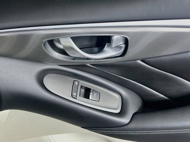 Used 2018 INFINITI Q50 Sport RWD image 32