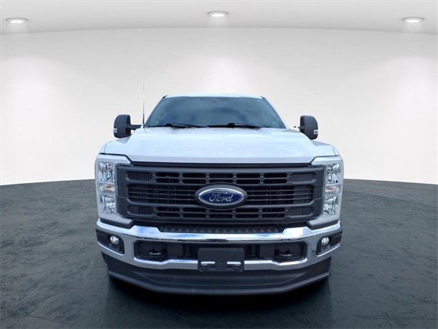 Used 2023 Ford F250 XL w/ Snow Plow/Camper Package image 3