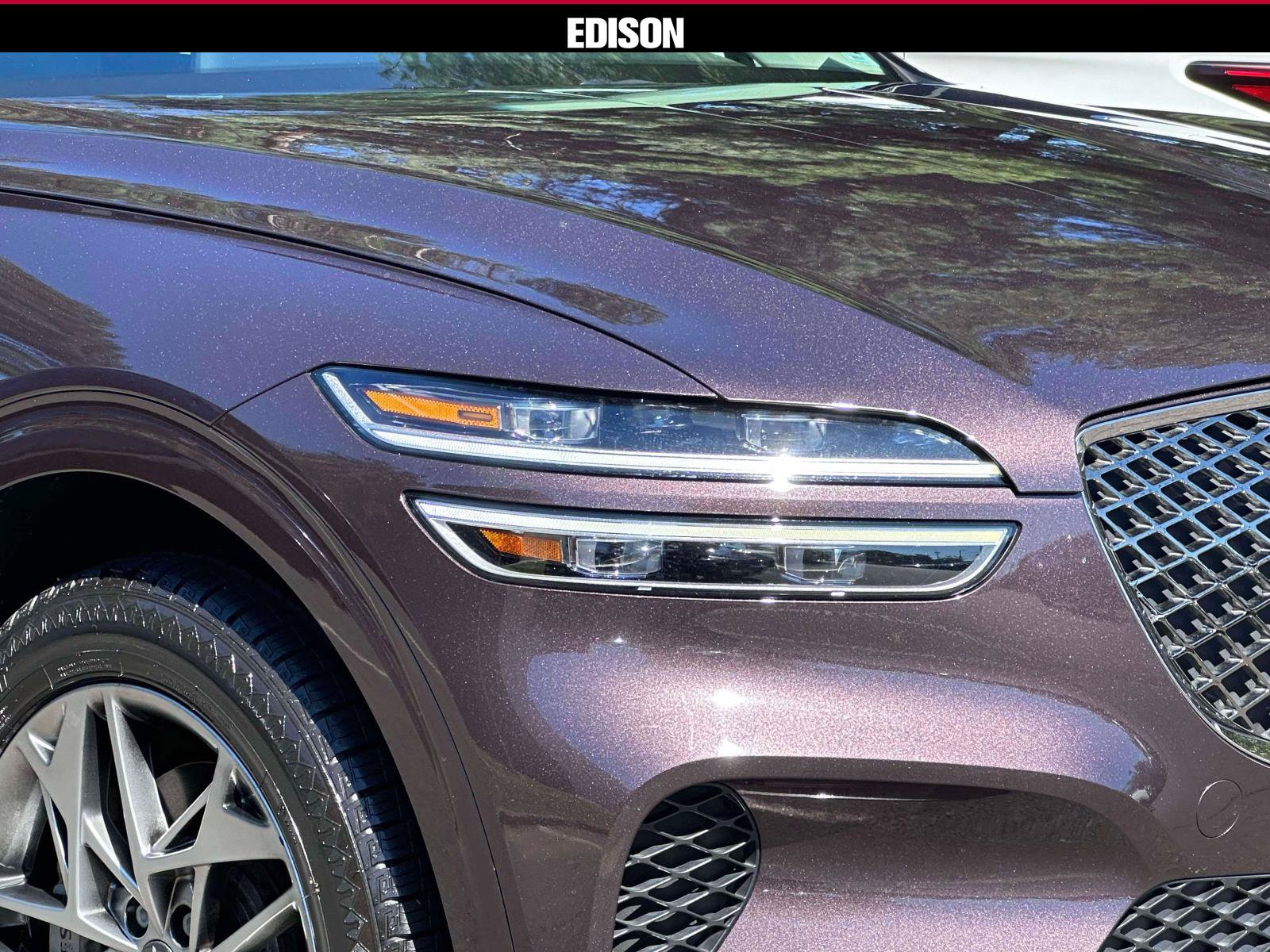 Used 2023 Genesis GV70 2.5T w/ Select Package AWD/4WD image 7