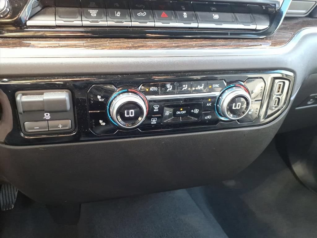 Used 2025 GMC Sierra 2500 SLE w/ Preferred Package AWD/4WD image 25
