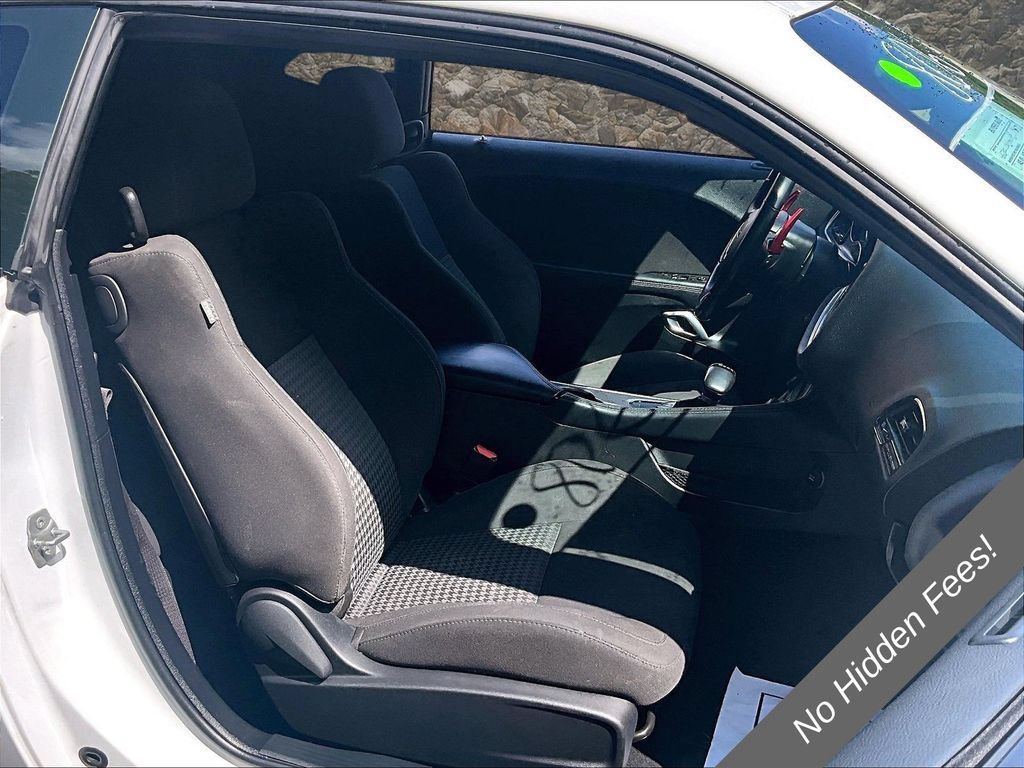 Used 2022 Dodge Challenger GT RWD image 7