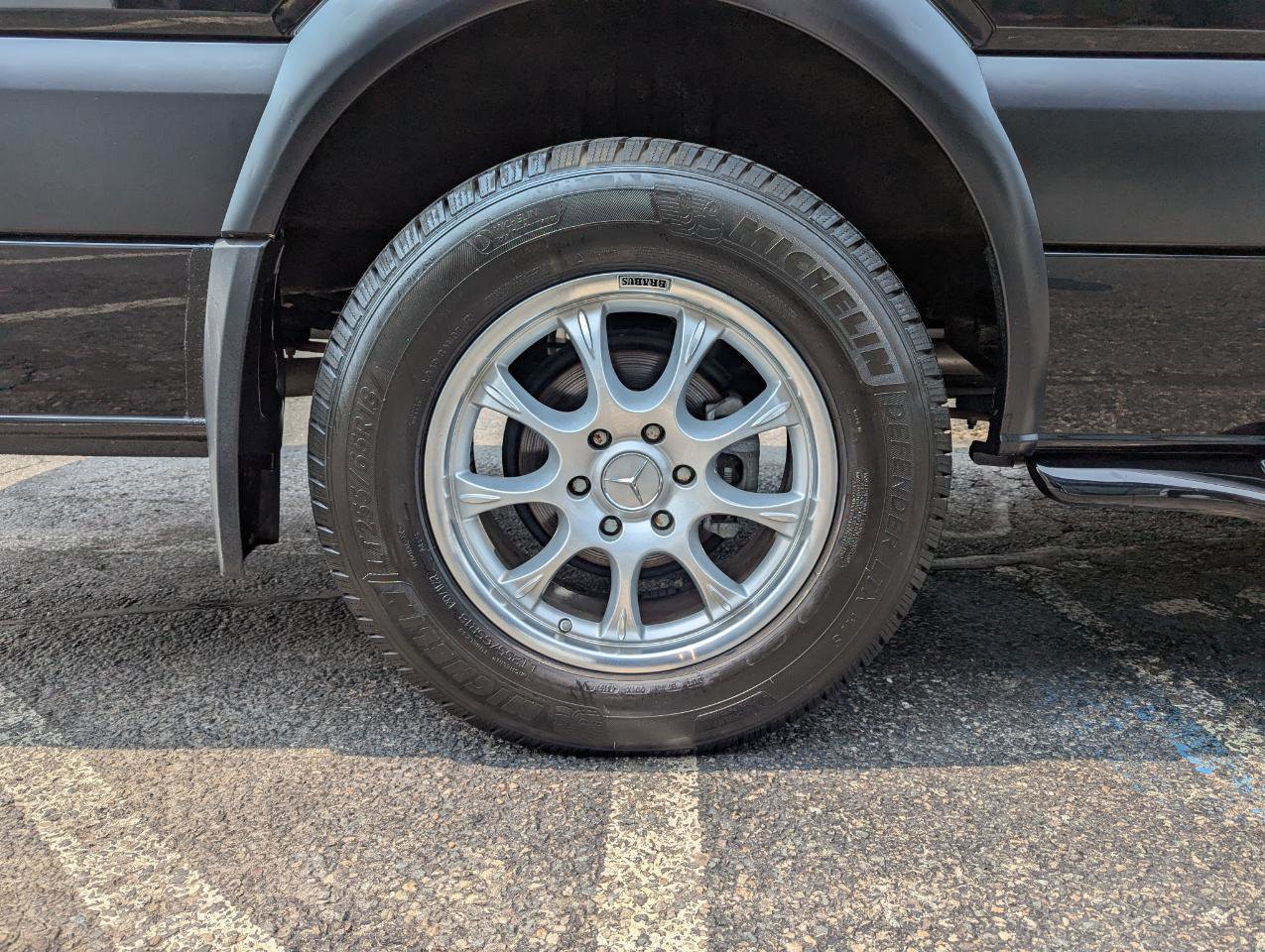 Used 2017 Mercedes-Benz Sprinter 2500 image 54