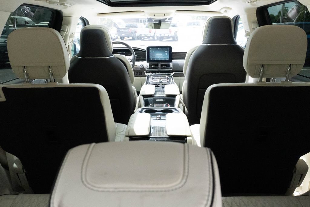 Used 2020 Lincoln Navigator Black Label AWD/4WD image 18