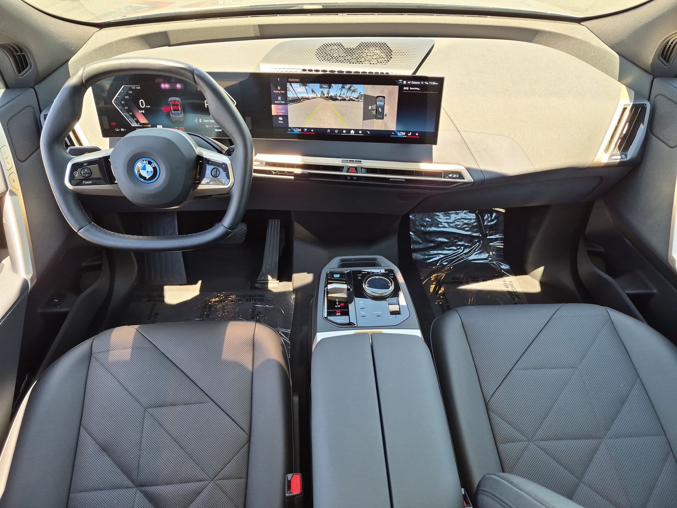 Used 2024 BMW iX xDrive50 w/ Sport Package AWD/4WD image 29
