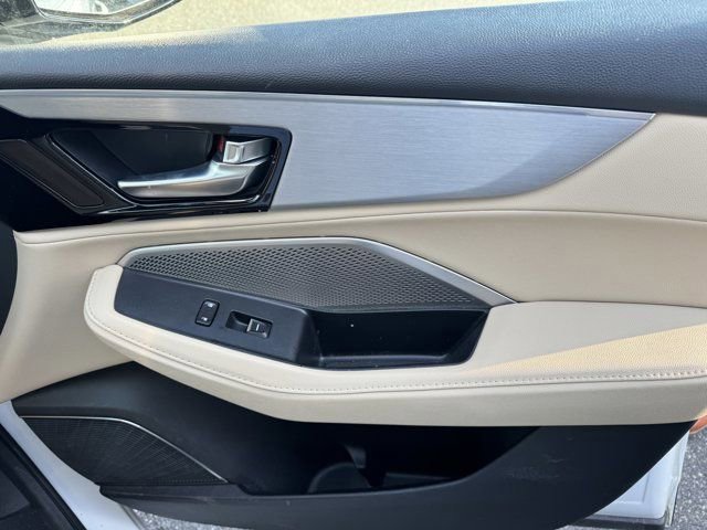 Used 2023 Acura MDX SH-AWD image 29