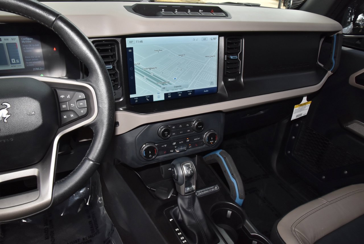 Used 2022 Ford Bronco Wildtrak AWD/4WD image 27