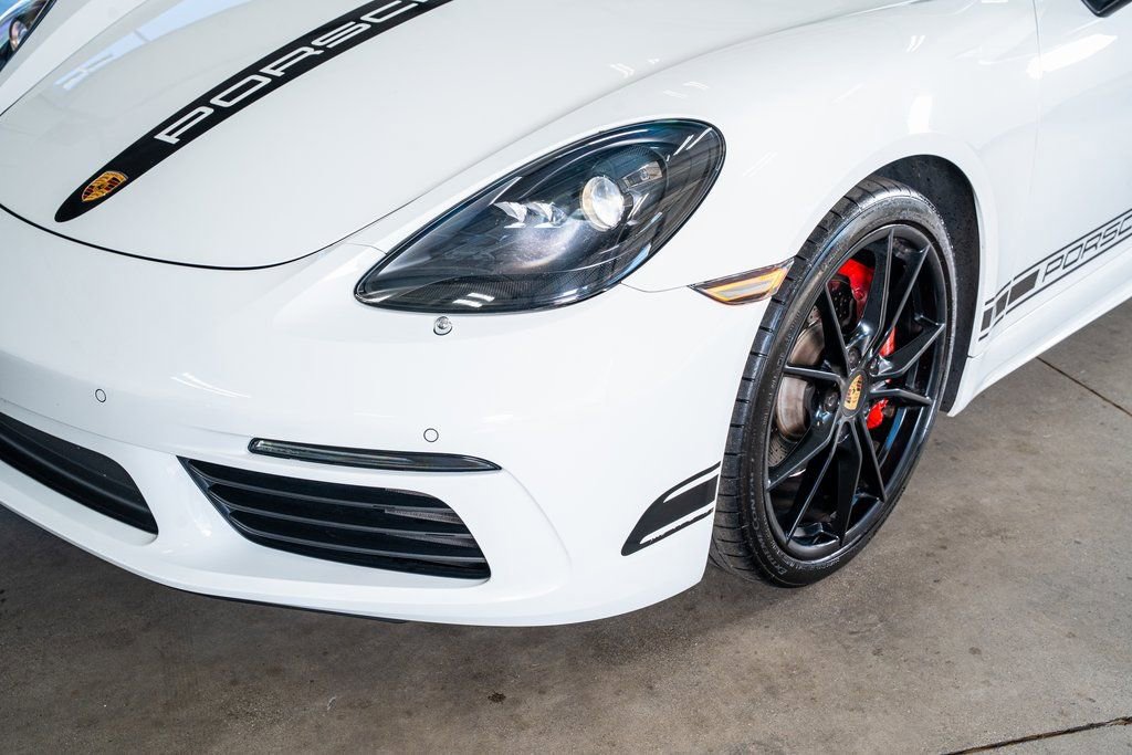 Used 2019 Porsche 718 Boxster image 14