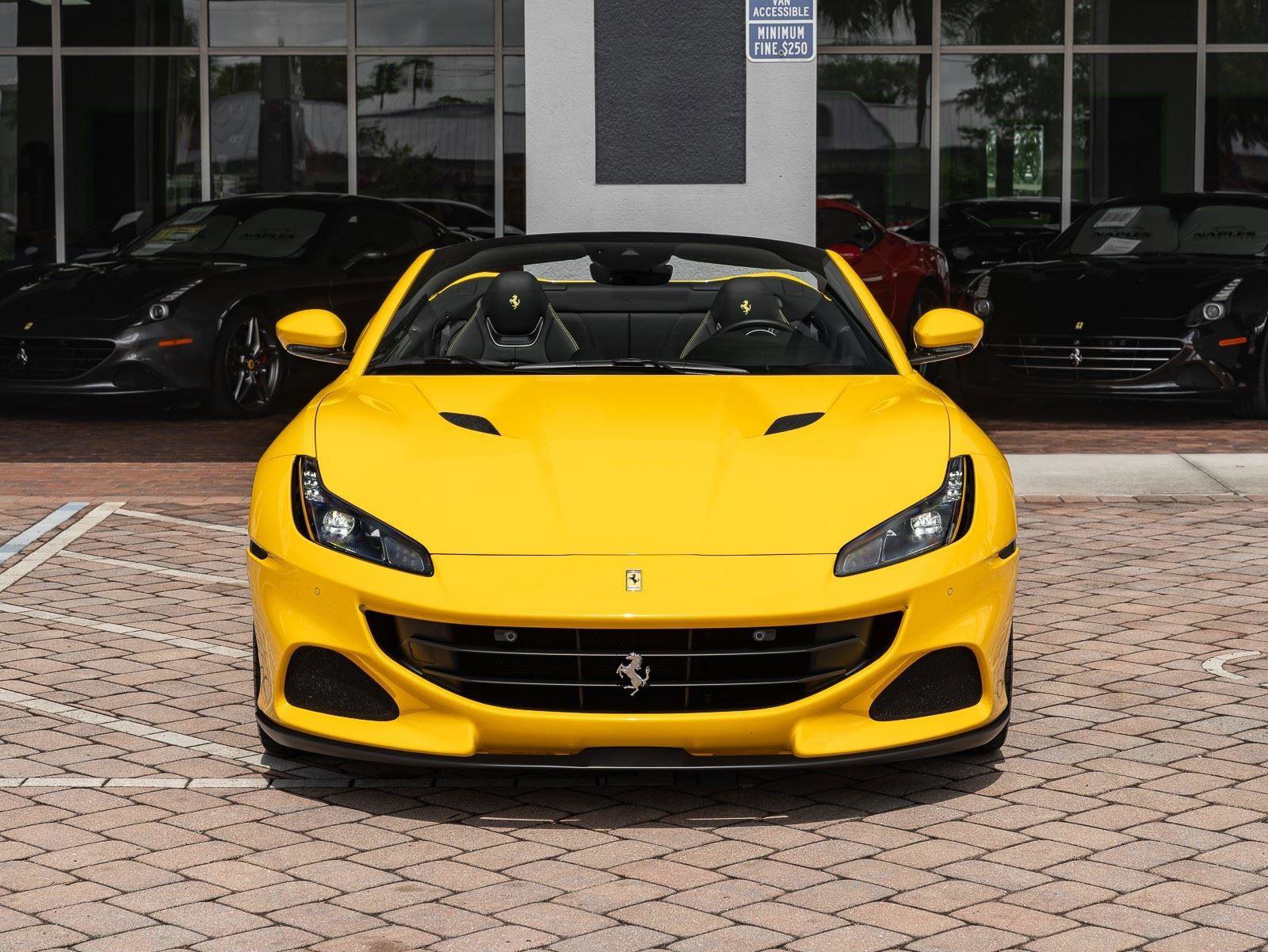 Used 2022 Ferrari Portofino M image 16