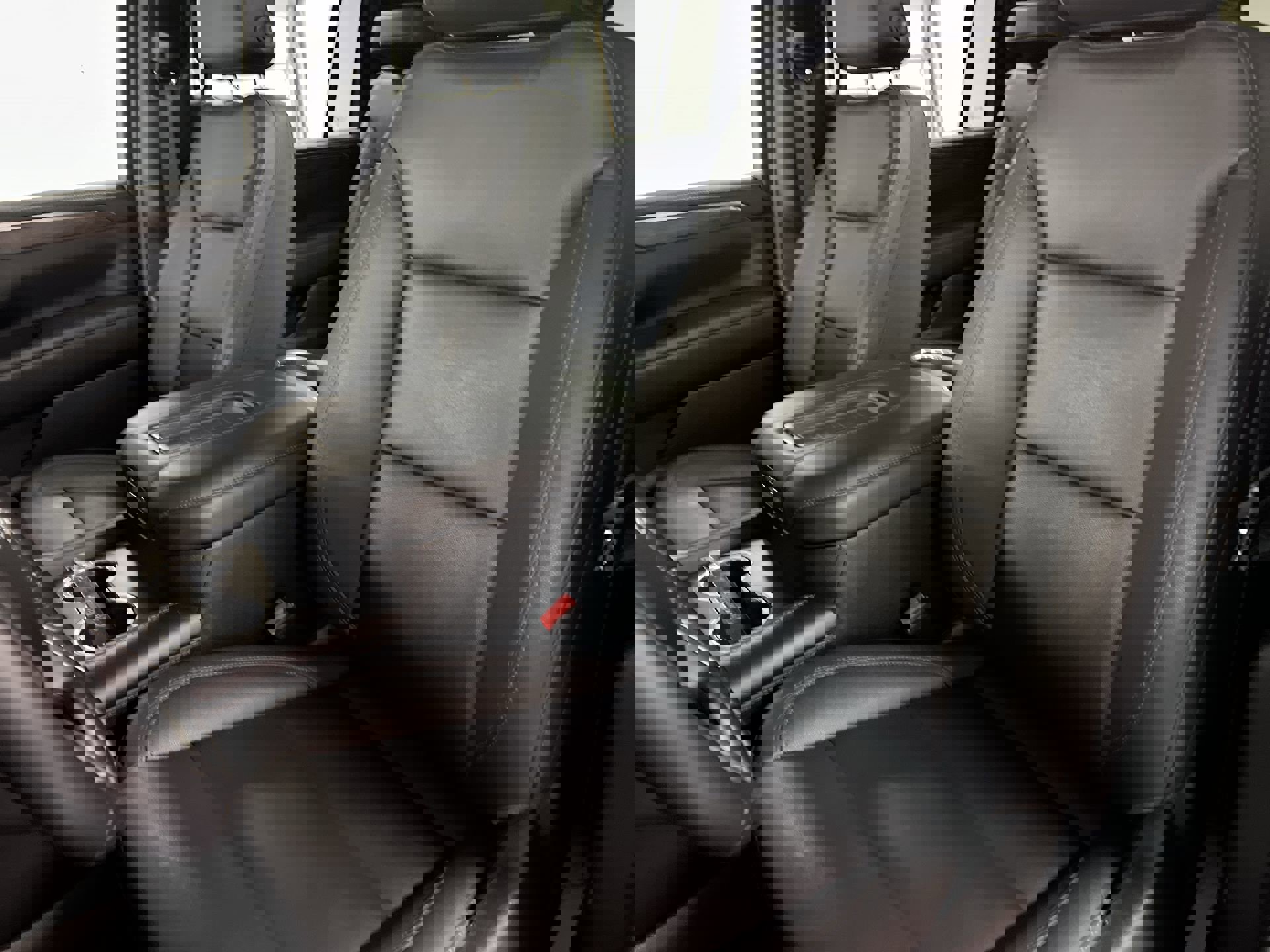 Used 2023 Chevrolet Suburban Z71 w/ Luxury Package image 90