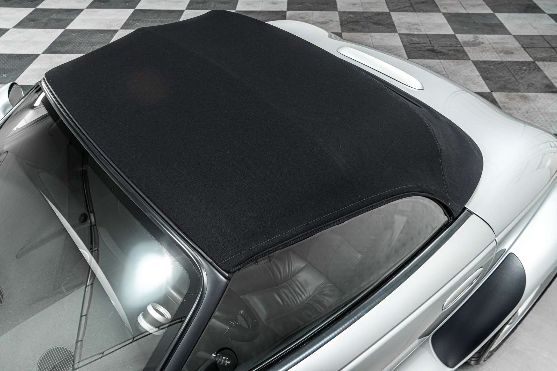 Used 2000 Plymouth Prowler image 30