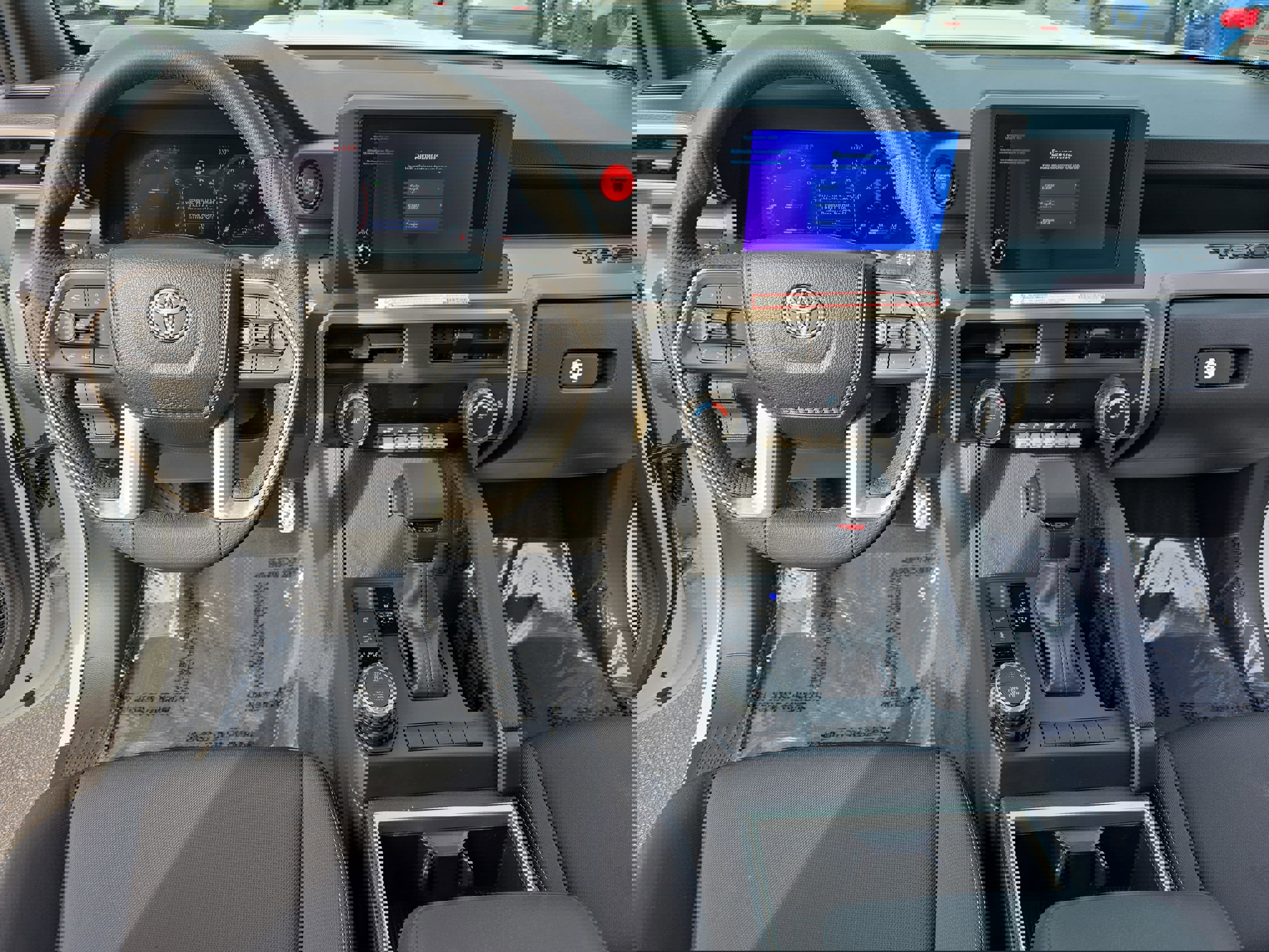 Used 2025 Toyota Tacoma TRD Sport image 21