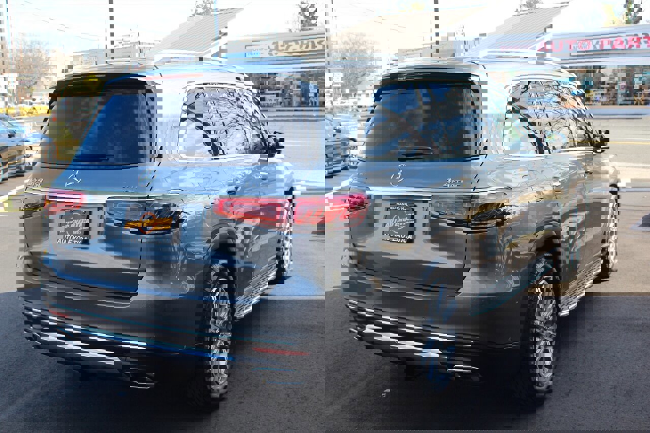 Used 2021 Mercedes-Benz GLS 450 4MATIC image 3