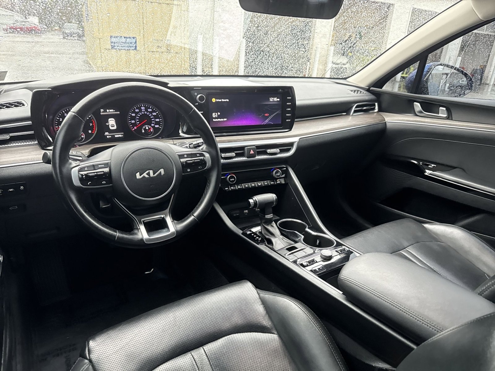 Used 2022 Kia K5 EX image 11