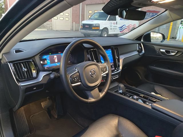 Used 2024 Volvo S60 B5 Core FWD image 10