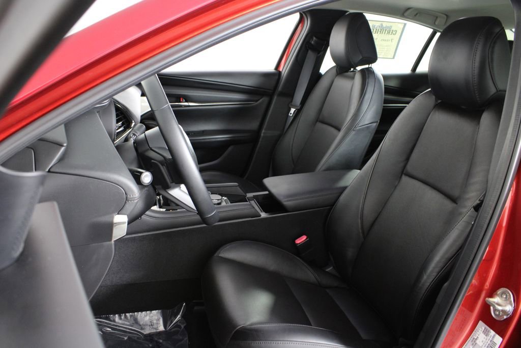 Used 2021 MAZDA MAZDA3 s image 18