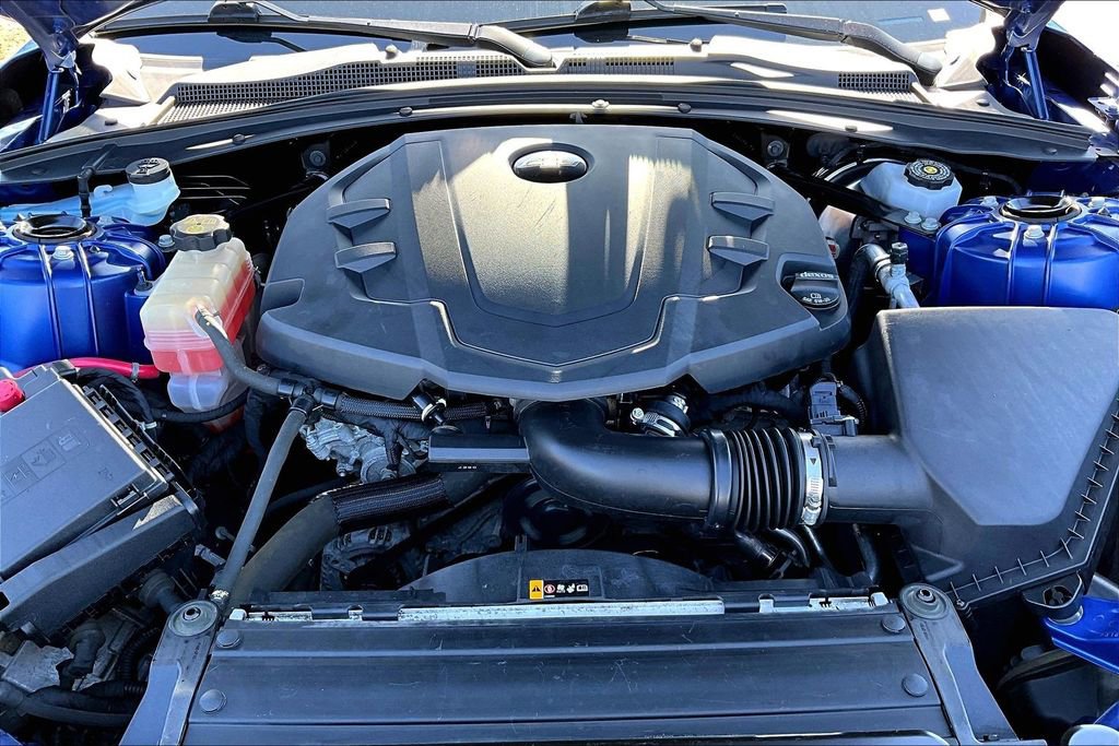 Used 2021 Chevrolet Camaro LT w/ RS Package image 30