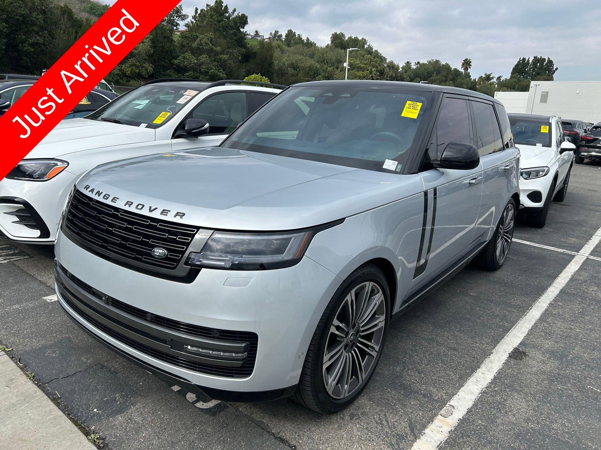 Used 2025 Land Rover Range Rover SE 360° Tour
