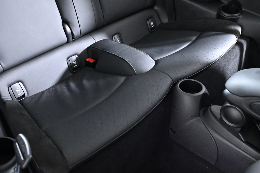 Used 2023 MINI Cooper S w/ Signature Upholstery Package FWD image 24