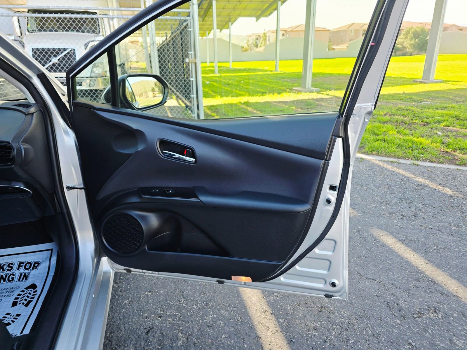 Used 2017 Toyota Prius Two image 25