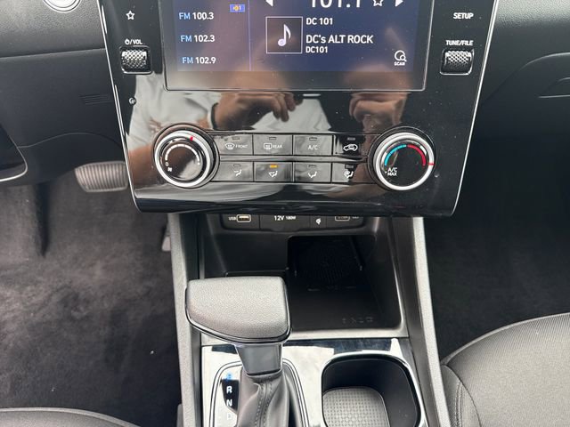 Certified 2023 Hyundai Tucson SEL AWD/4WD image 17