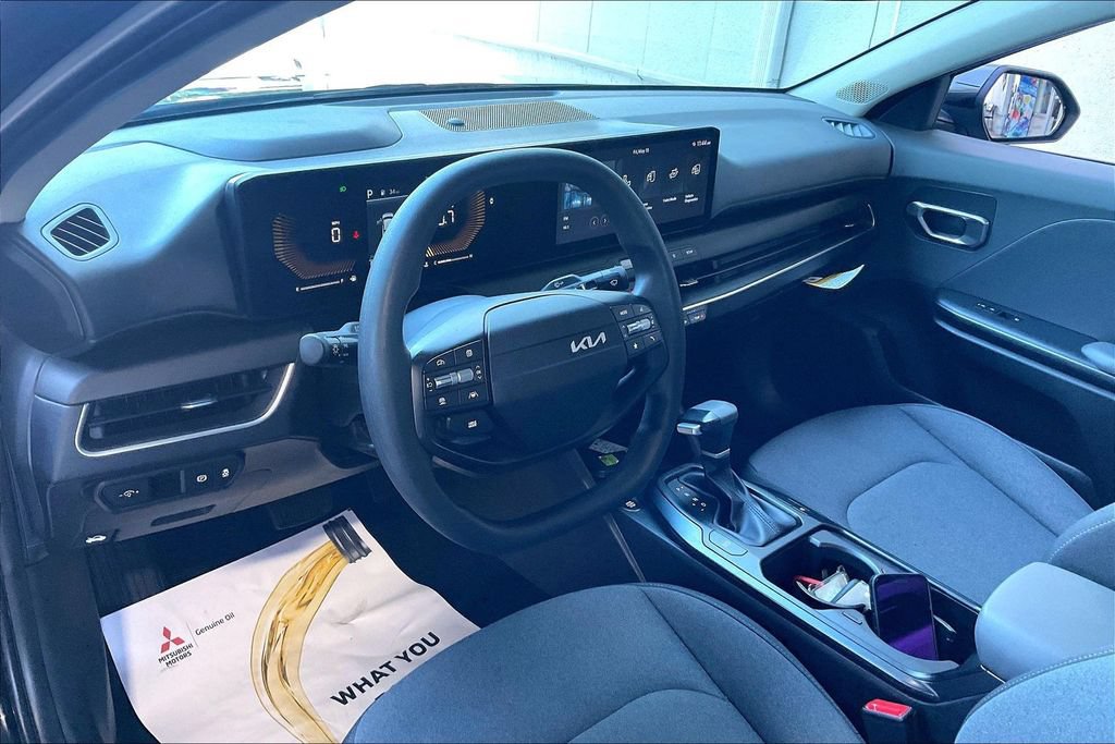 Used 2025 Kia K4 FWD image 4