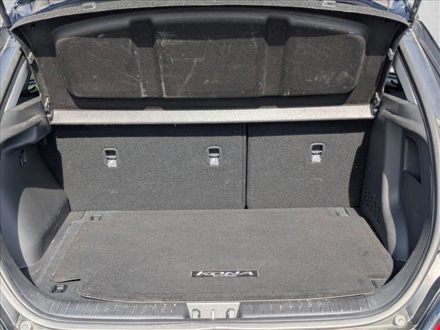 Used 2022 Hyundai Kona SEL w/ Cargo Package FWD image 6